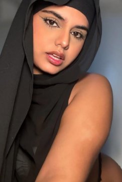 Bayan Modeller Masseuse ECE